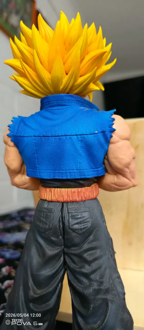 Figura de acción Super Saiyan - 2