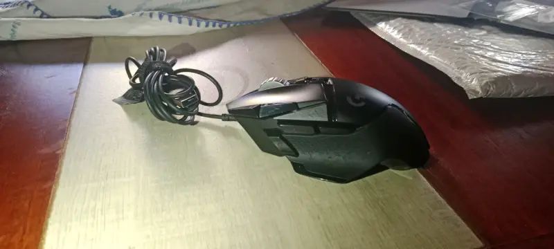 Mouse gamer Logitech G502 Hero - 4