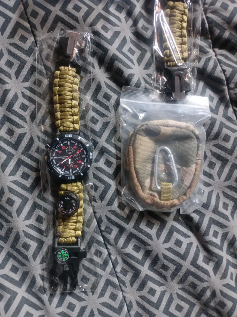 Reloj táctico multifuncional - 1