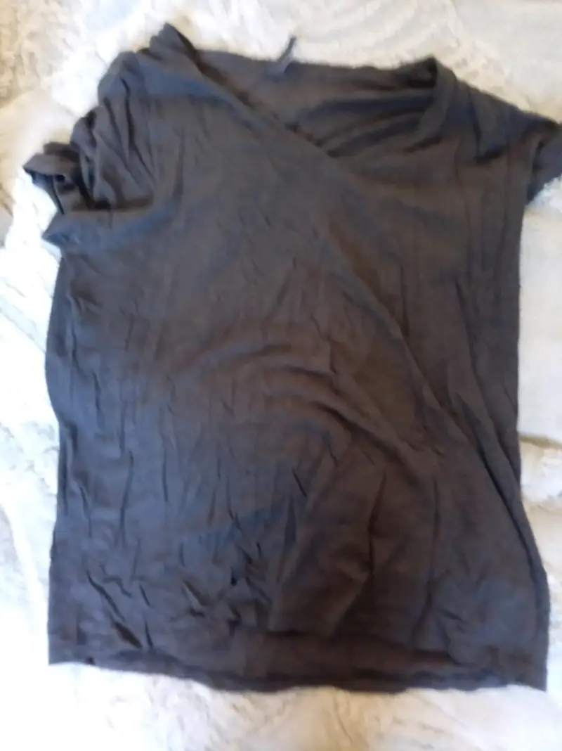 Polera gris casual