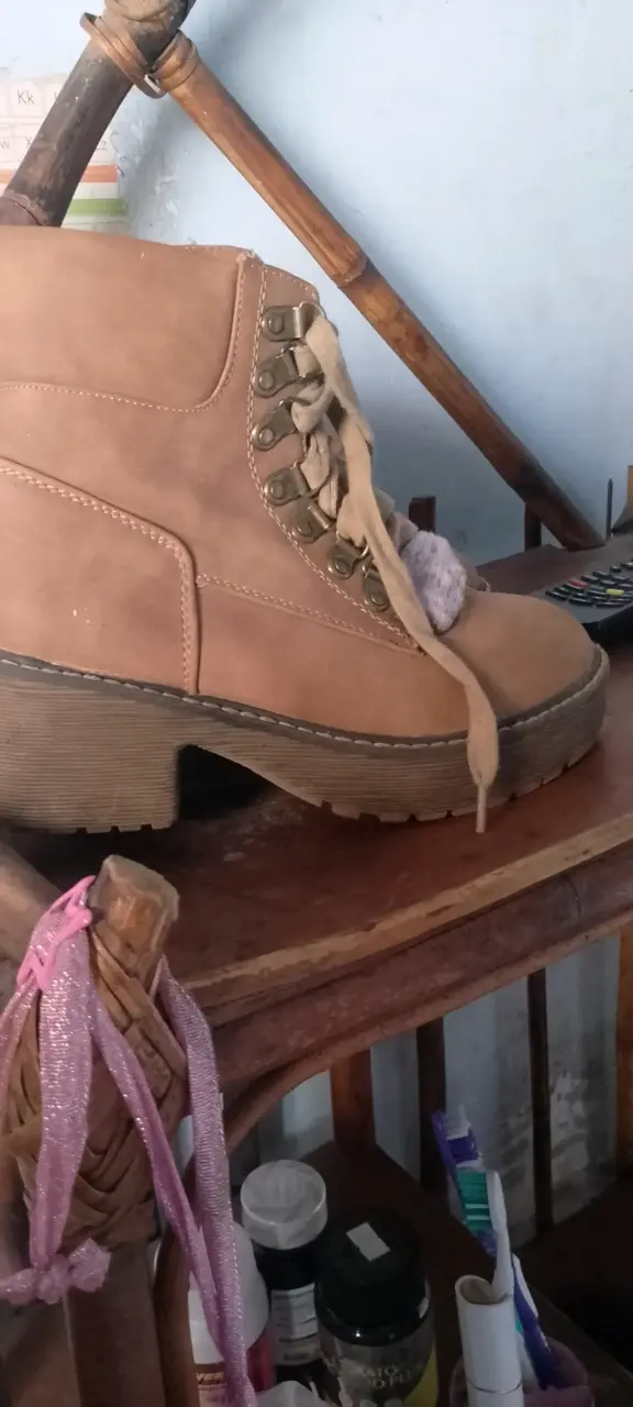 Botas urbanas cuero beige - 1