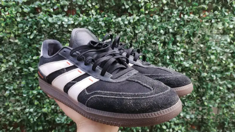 ADIDAS PREDATOR FREESTYLE (42) - 1