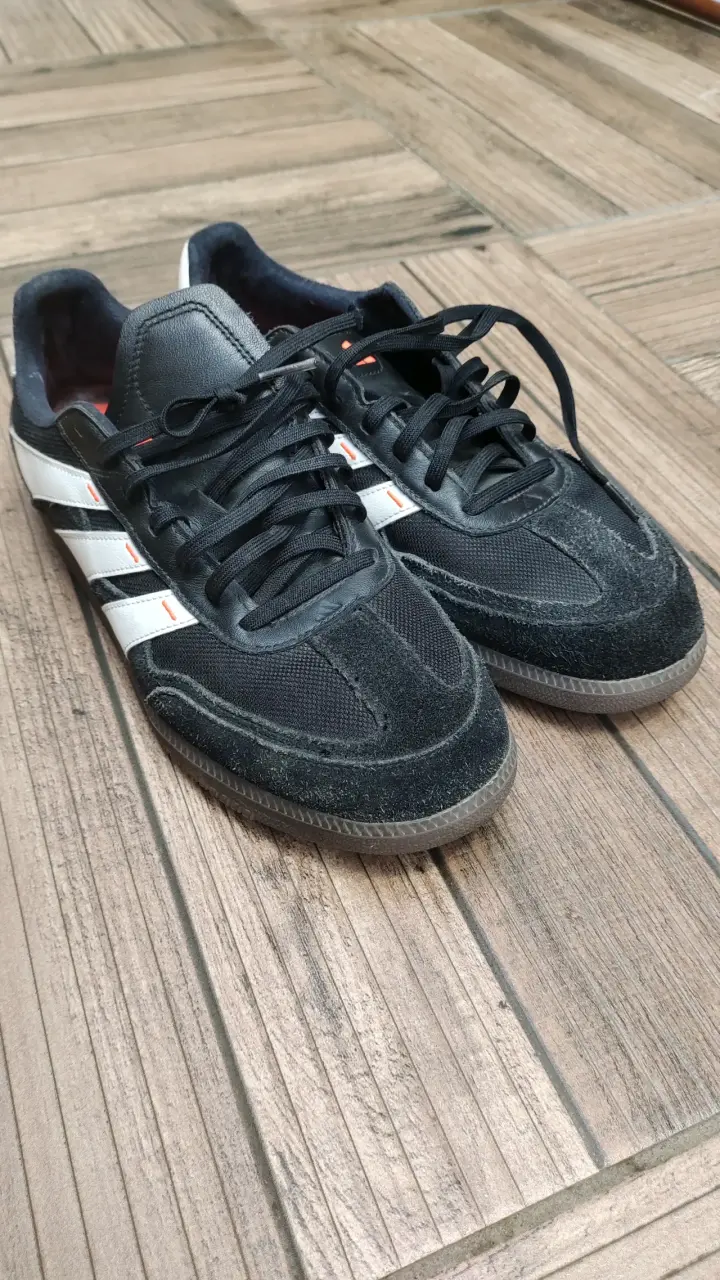 ADIDAS PREDATOR FREESTYLE (42) - 5