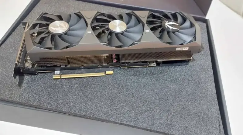Rtx 3080ti zotac  trinity Rgb sellos de garantia - 1