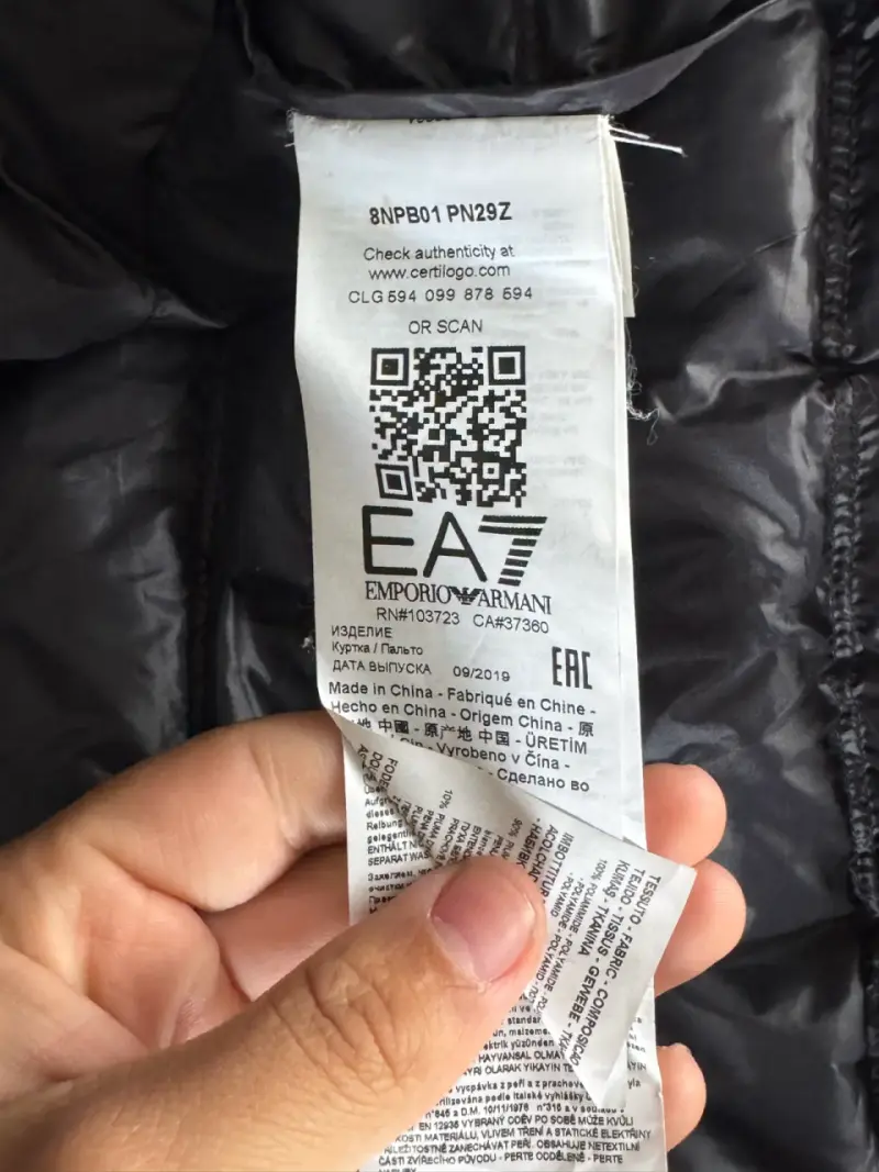 Chaqueta negra EA7 Emporio Armani - 4