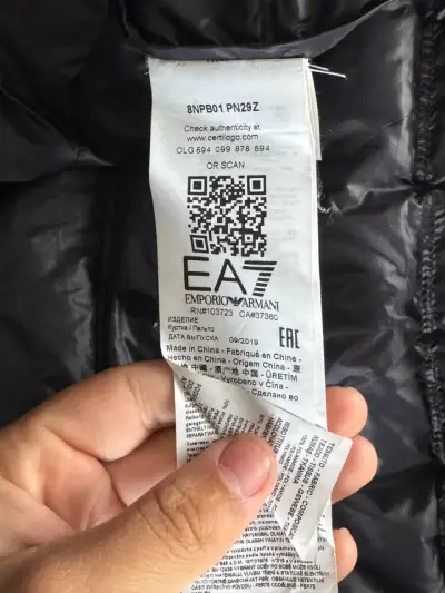 Chaqueta negra EA7 Emporio Armani - miniatura 4