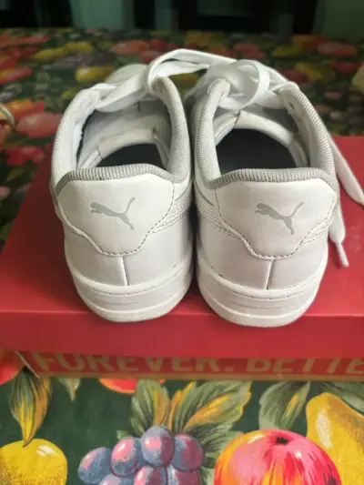 Zapatillas Puma blancas - miniatura 4