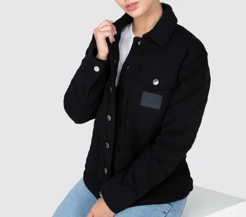 Chaqueta negra acolchada - 2