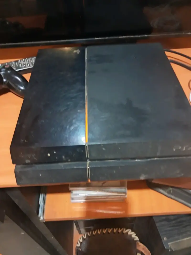 Ps4 Fat usada - 1