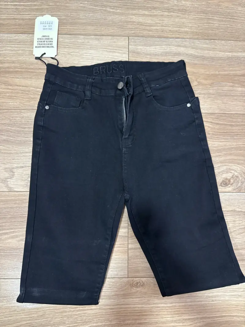 Bermudas negras Bruss - 1