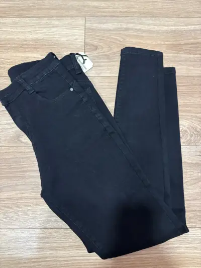 Bermudas negras Bruss - miniatura 3