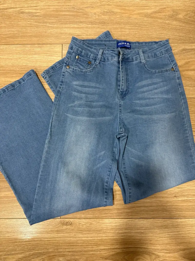 Jeans azul claro - 3