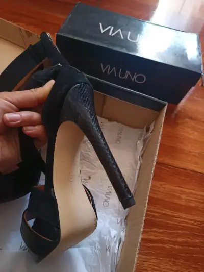 Zapatos de tacón Via Uno negros - miniatura 3