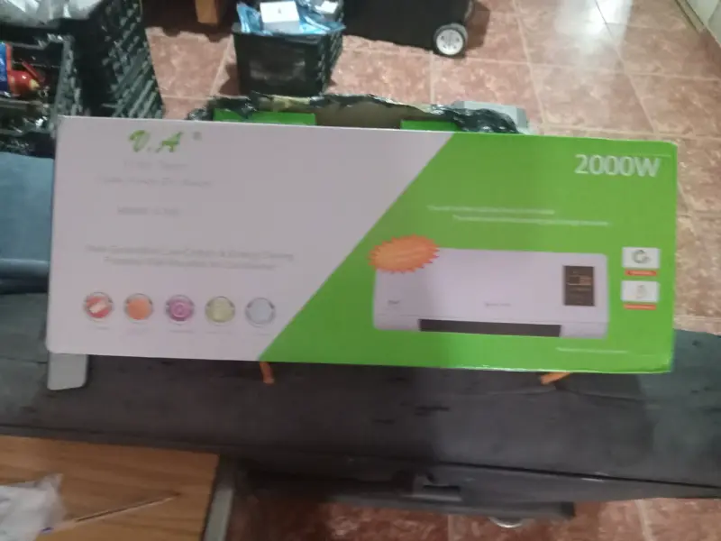 Refrigerador con congelador superior - 10