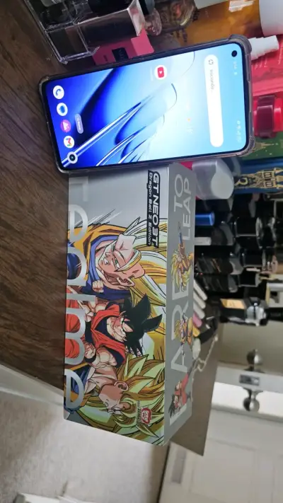 Smartphone edición dragón ball - miniatura 3