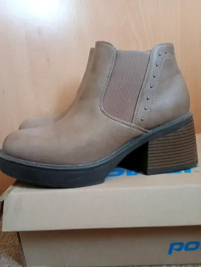 Botines camel con tacón ancho - miniatura 3