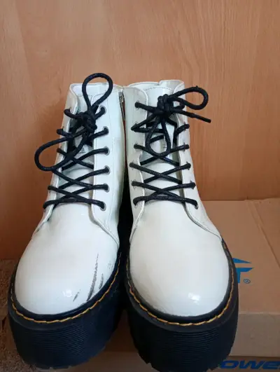 Botas blancas plataforma - miniatura 2