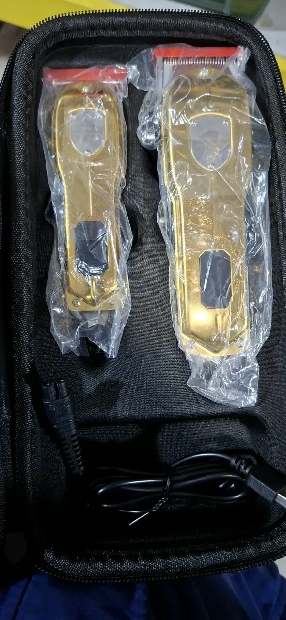 Set de cortapelos dorados - 1