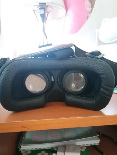 Gafas VR Case blancas - miniatura 3