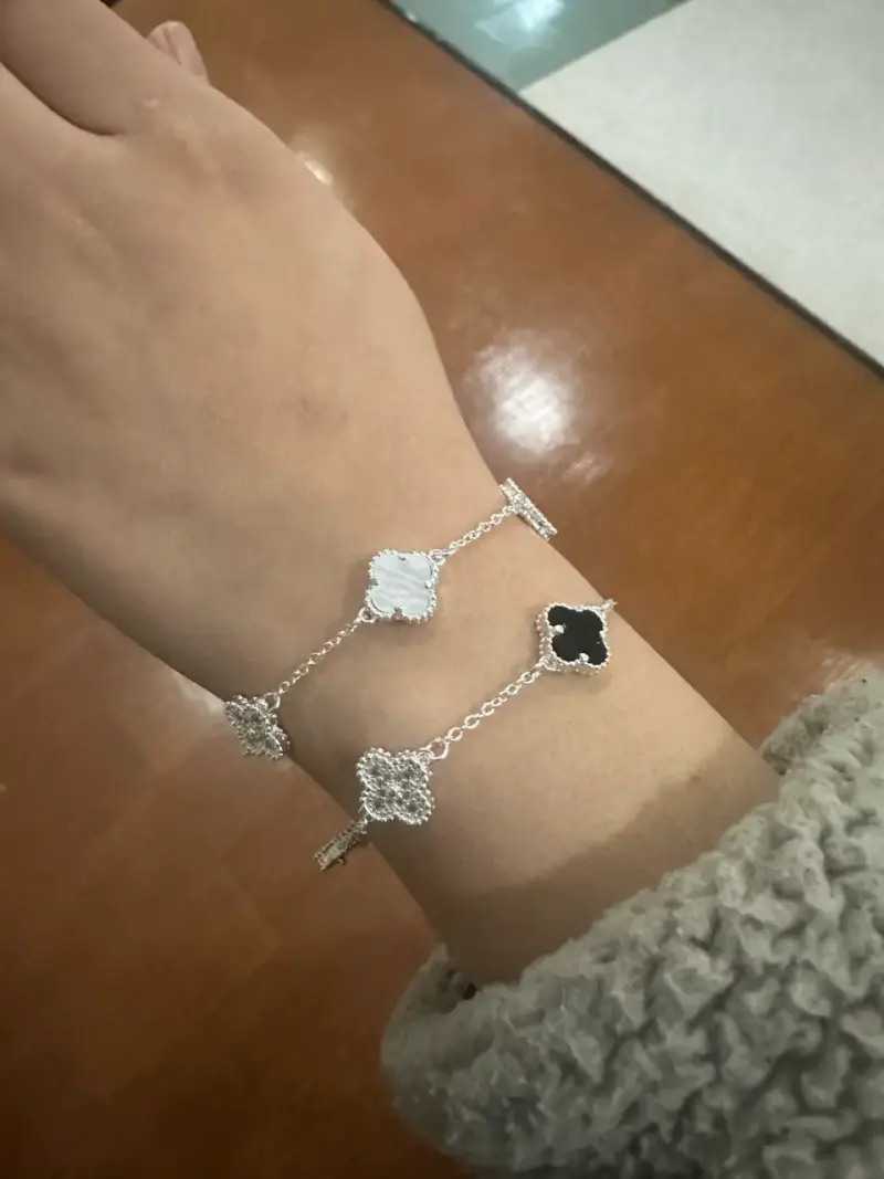 Pulsera de plata estilo van cleef blanca - 2