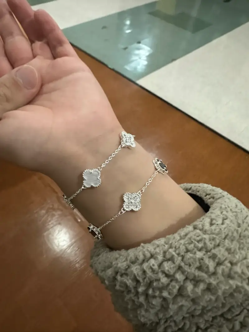 Pulsera de plata estilo van cleef blanca - 3