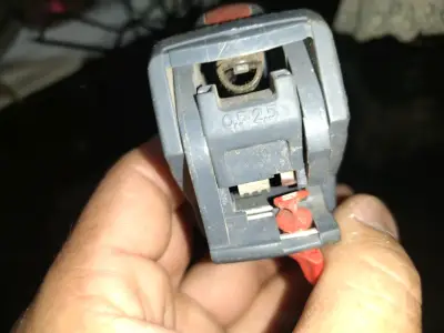 Herramienta pelacables ajustable - miniatura 1
