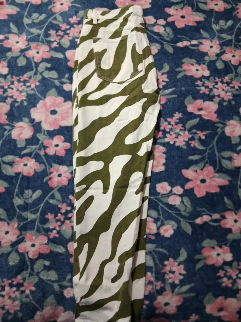 Pantalones estampado cebra verde - 2
