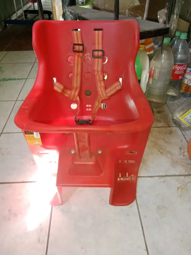 Silla de bebé para bicicleta roja - 2