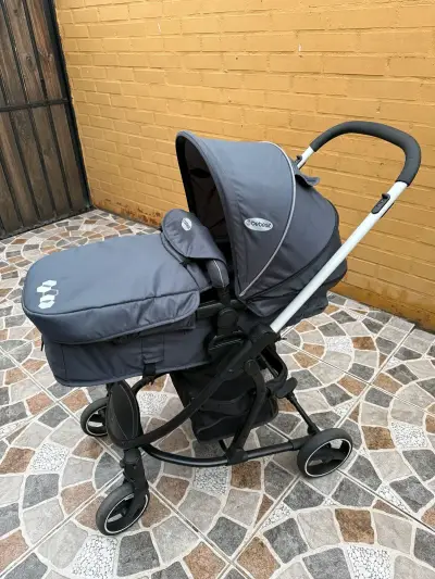 Coche para bebé gris Bebesit - miniatura 1