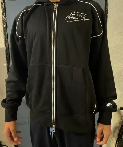 Polerón negro con capucha Nike Air - miniatura 1