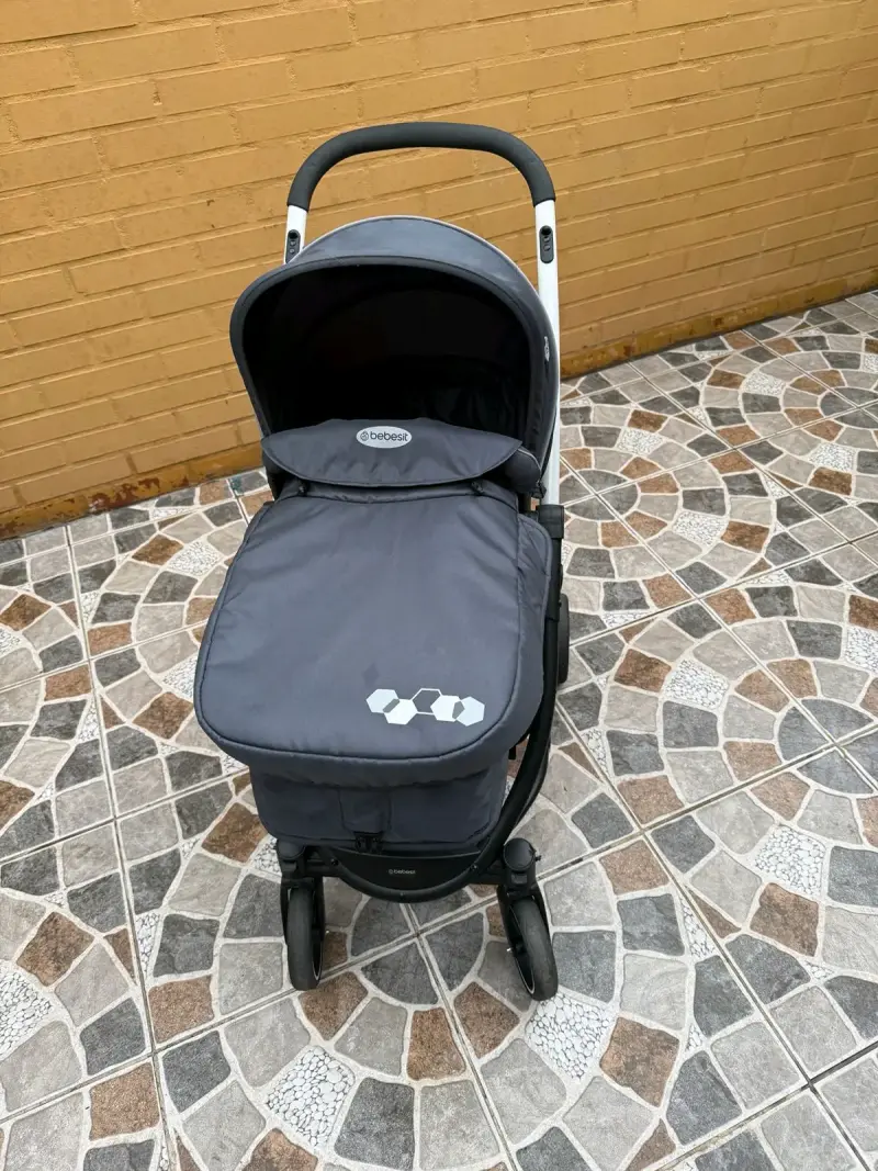 Coche para bebé gris Bebesit - 6