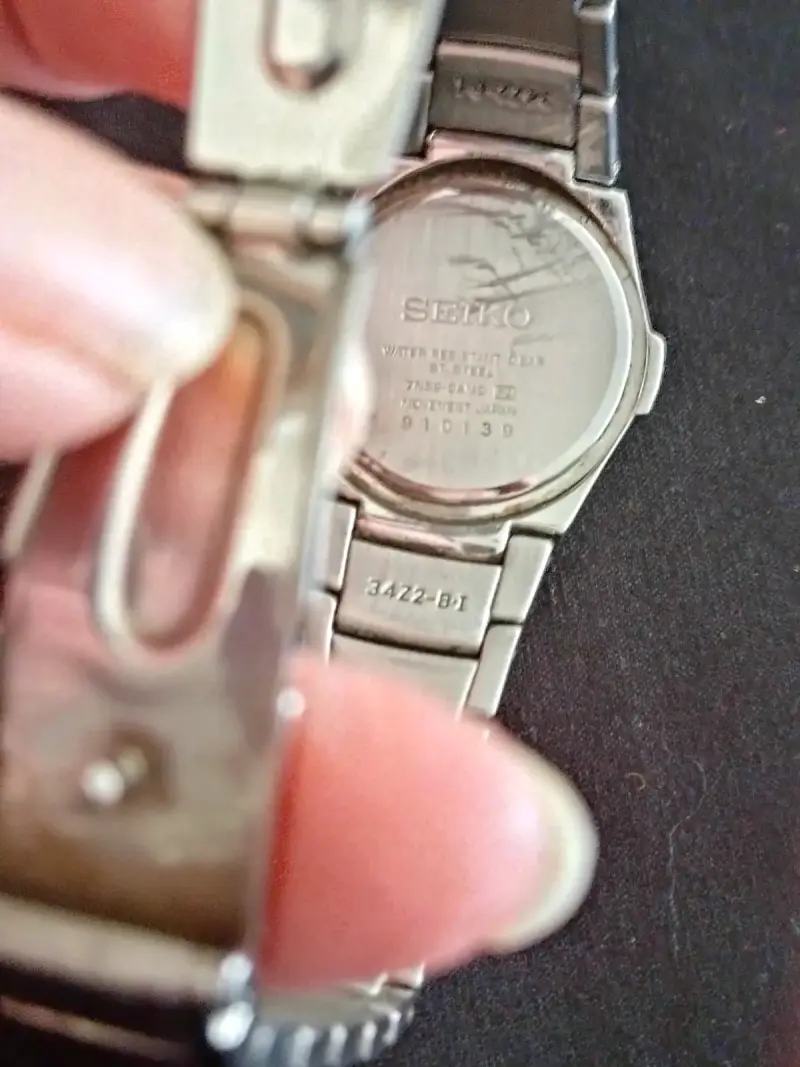Reloj Seiko 50M plateado - 4