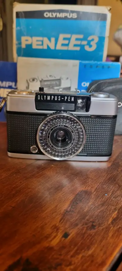 Cámara Olympus Pen EE-3 vintage como nueva - miniatura 2