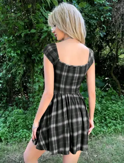 Vestido a cuadros negro - miniatura 2