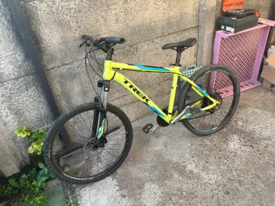 Bicicleta Trek 3700 - miniatura 1