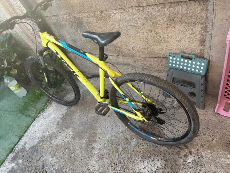 Bicicleta Trek 3700 - 2