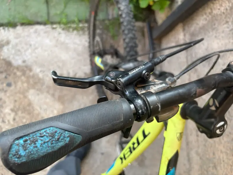 Bicicleta Trek 3700 - 3