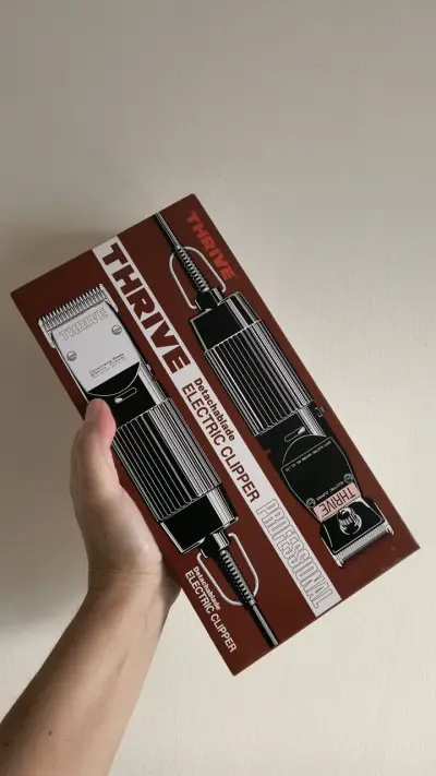 Máquina cortapelo eléctrica Thrive - miniatura 2