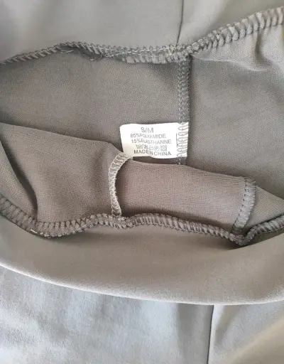 Pantalones deportivos con estampado leopardo - miniatura 2