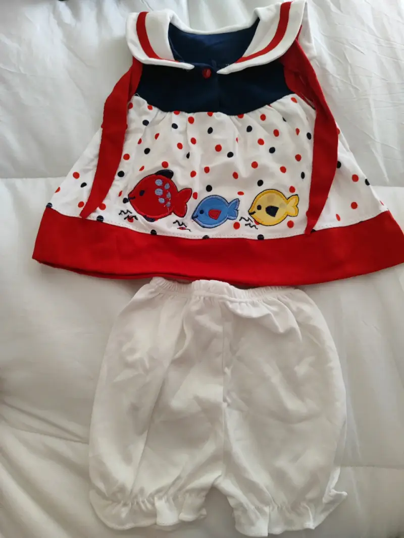 Vestido bebé con diseño de peces - 5