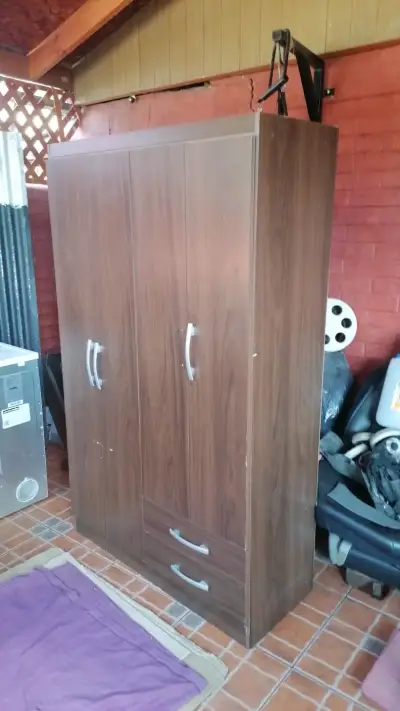 Closet 4 puertas y 2 cajones, 🚛🚚DESPACHO GRATIS EN - miniatura 1