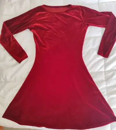 Vestido rojo de terciopelo - miniatura 1