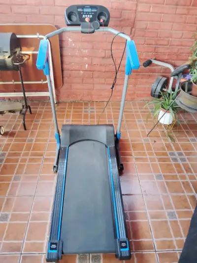 Trotadora marca Lahsen modelo ArrowGate - miniatura 1