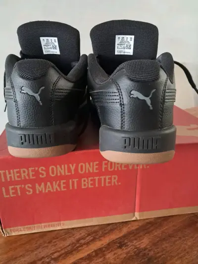 Zapatillas negras deportivas de hombre marca  Puma - miniatura 2