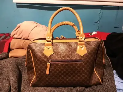 Bolso tipo maleta marrón - miniatura 3