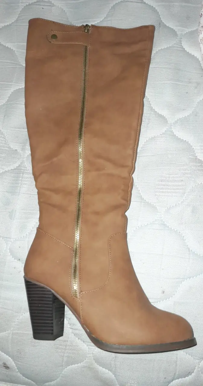 Botas altas marrón con cierre - 1