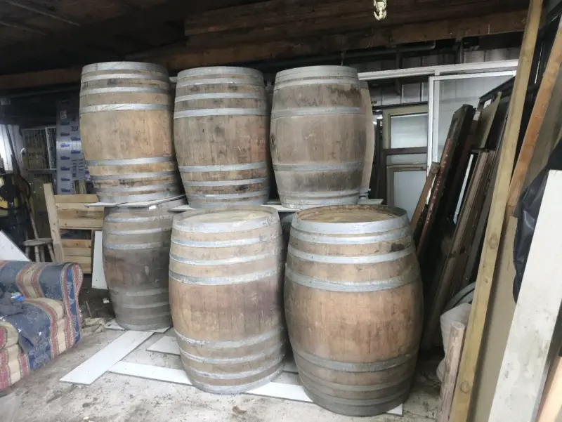 Barriles de madera usados - 2