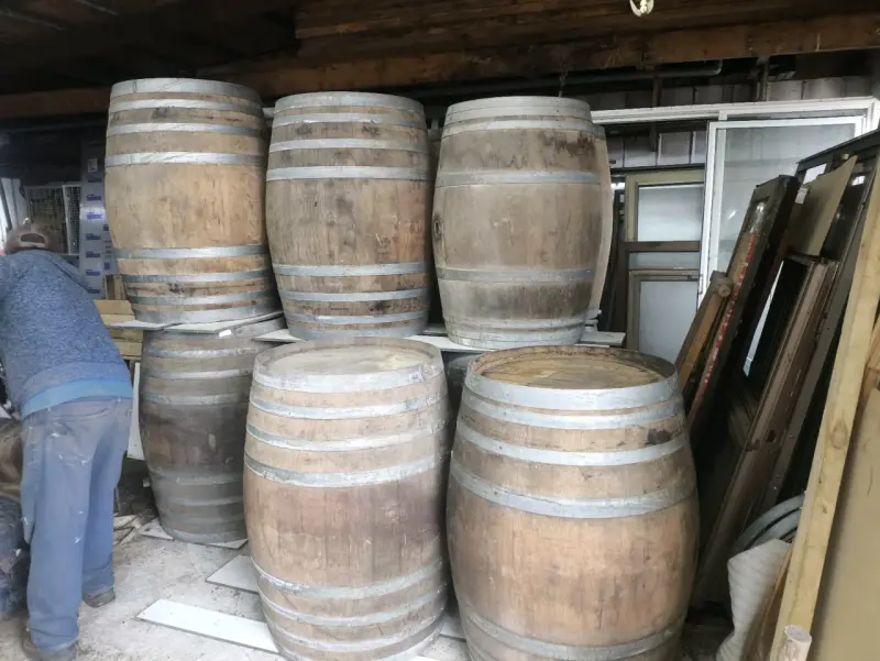 Barriles de madera usados - 4