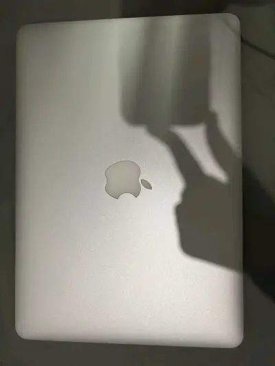 MacBook air 2017 - miniatura 4
