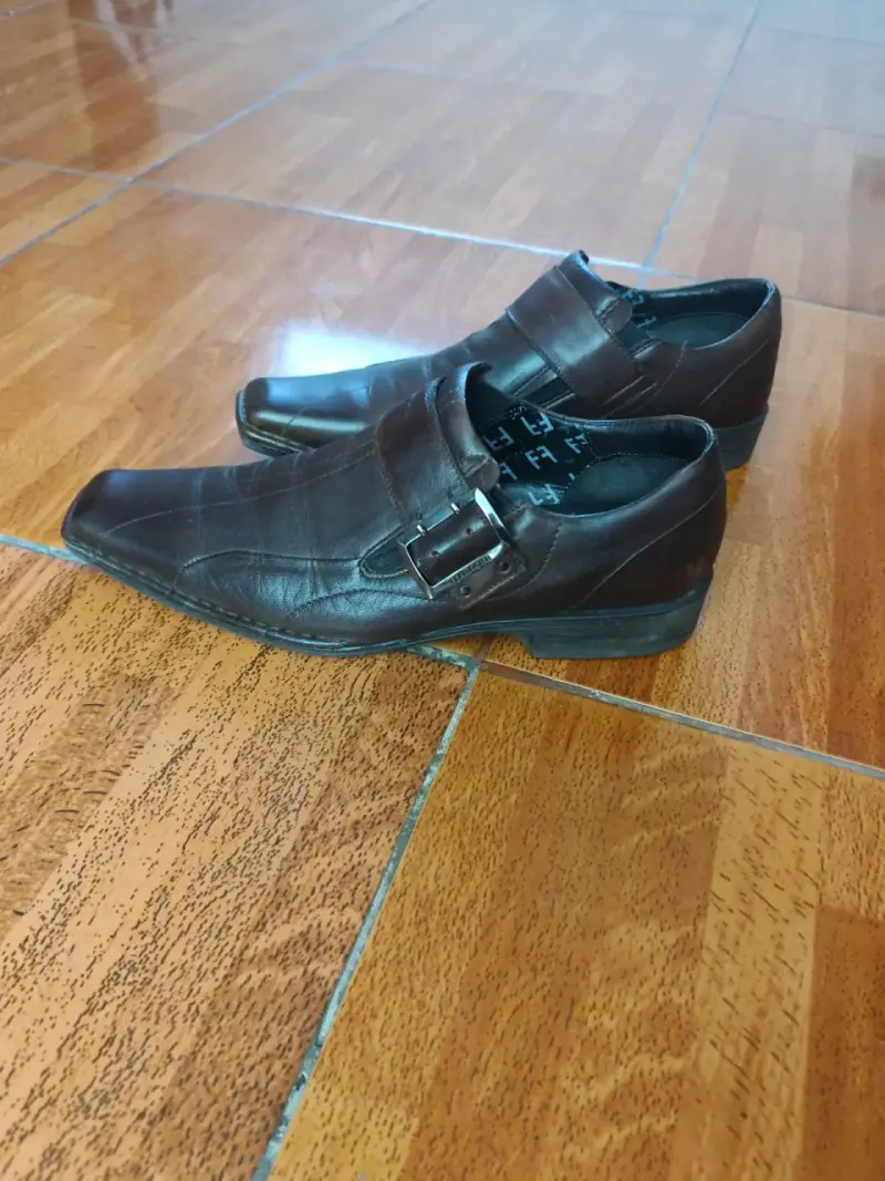 Zapatos formales marrones de cuero - 2